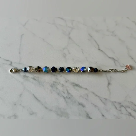 Contemplative Sabika Manhattan Bracelet - Picture 2 of 6